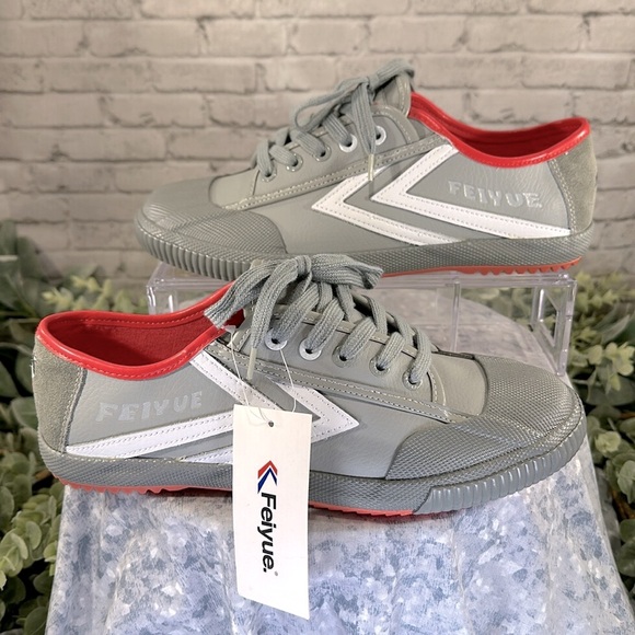 FEIYUE X STAPLE 1920 Grey/White Leather Full Color Pigeon Sneakers WMS 10🩶NWT - Picture 4 of 12